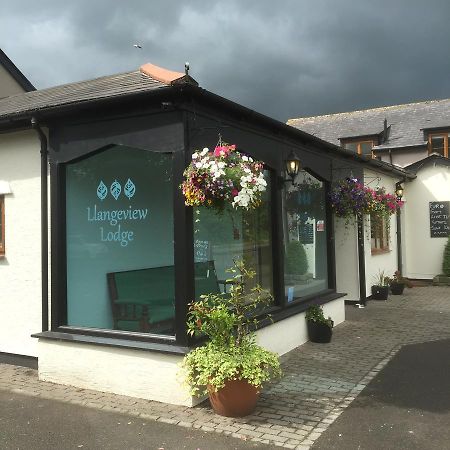 Llangeview Lodge Ebbw Vale Ngoại thất bức ảnh